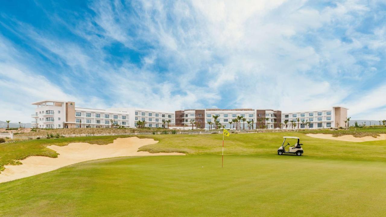 Hyatt Place Taghazout Bay Екстер'єр фото Golf course at the resort
