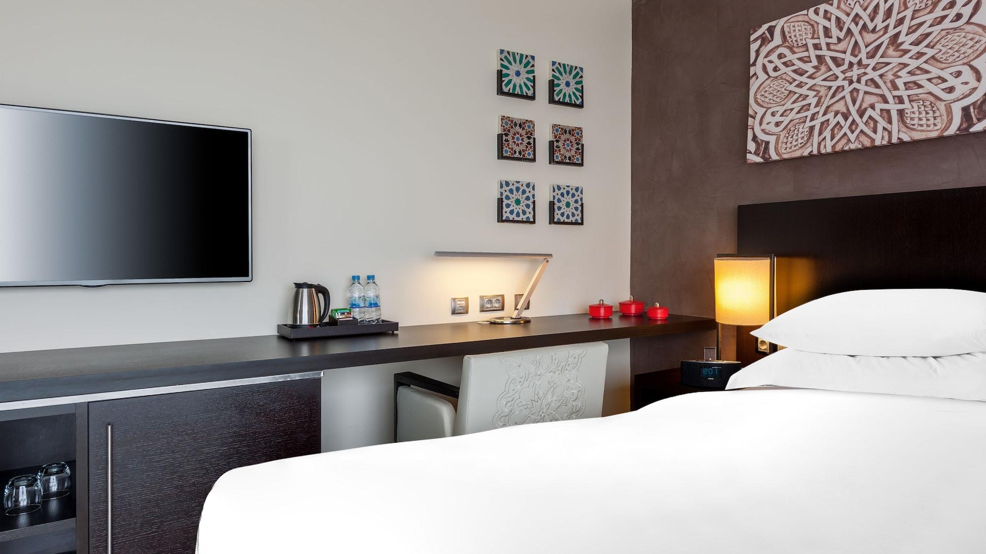 Hyatt Place Taghazout Bay Екстер'єр фото A room at the hotel