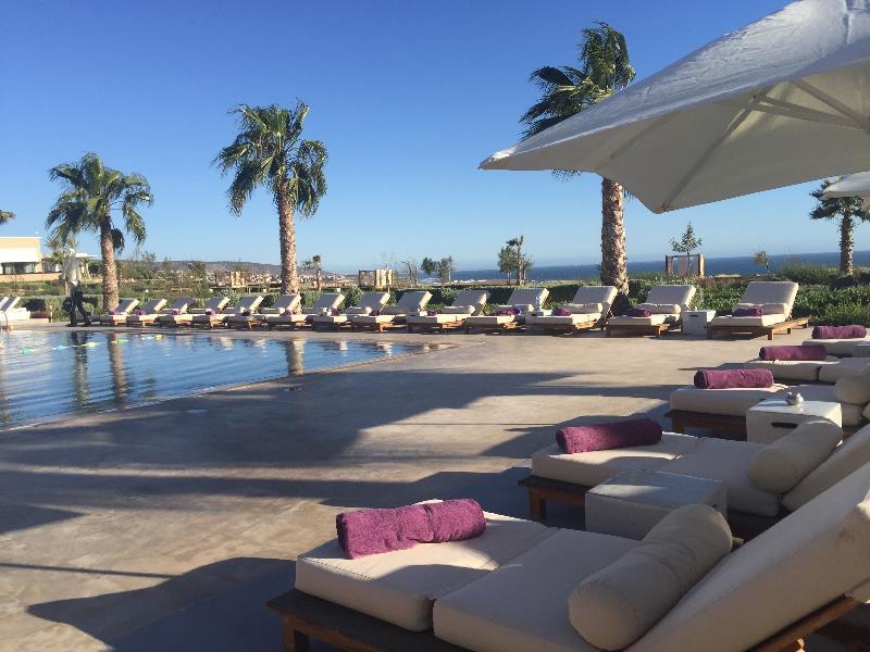 Hyatt Place Taghazout Bay Екстер'єр фото The pool at the hotel